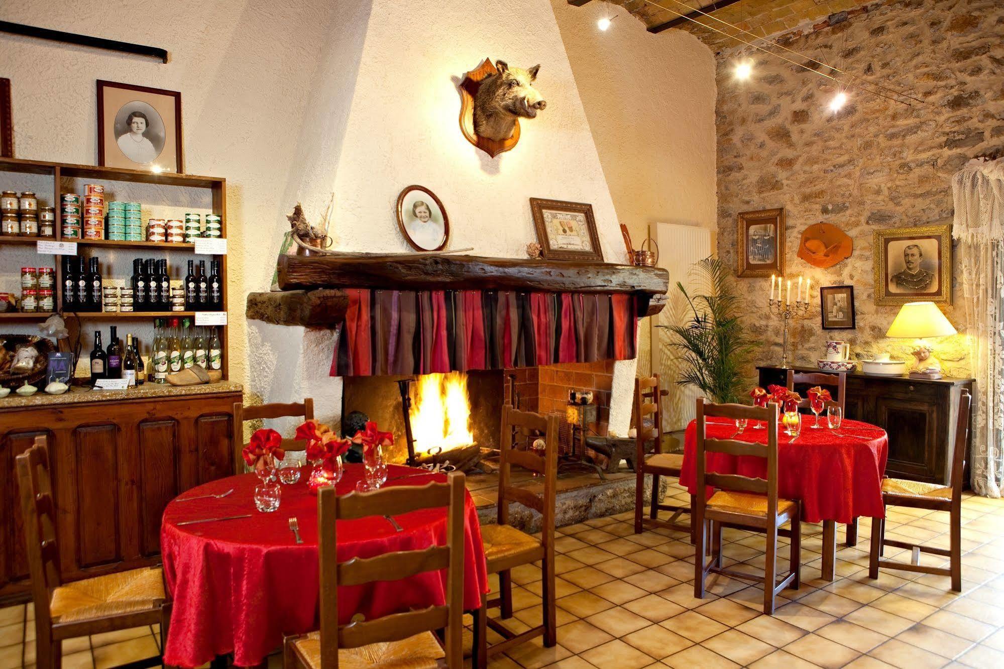 Logis Auberge Restaurant Du Vigneron Кукуньян Экстерьер фото